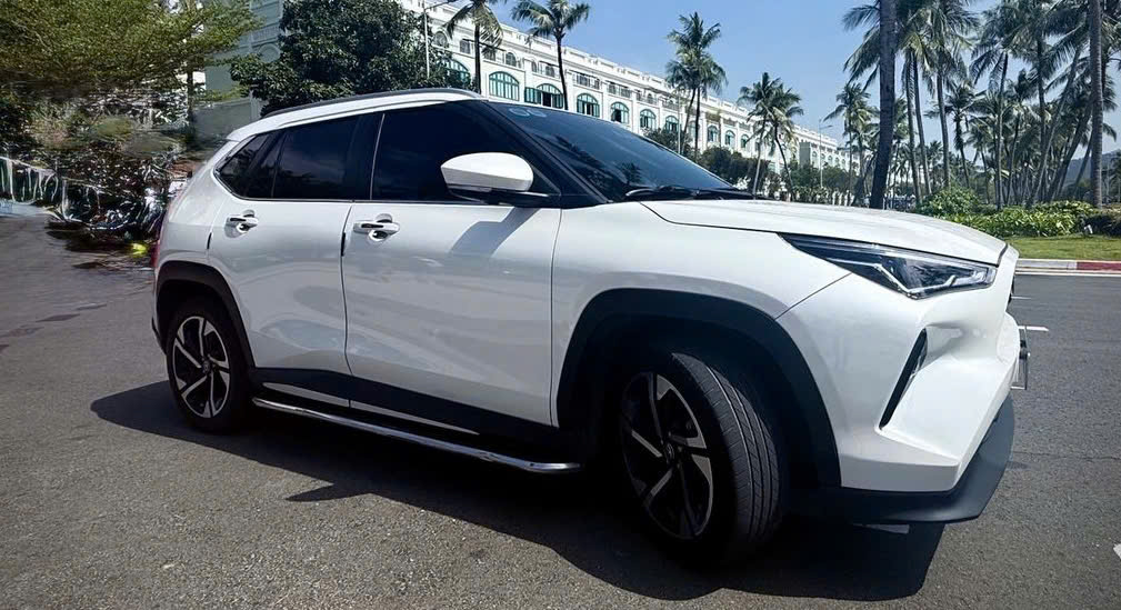 thuê xe Phú Quốc Toyota
